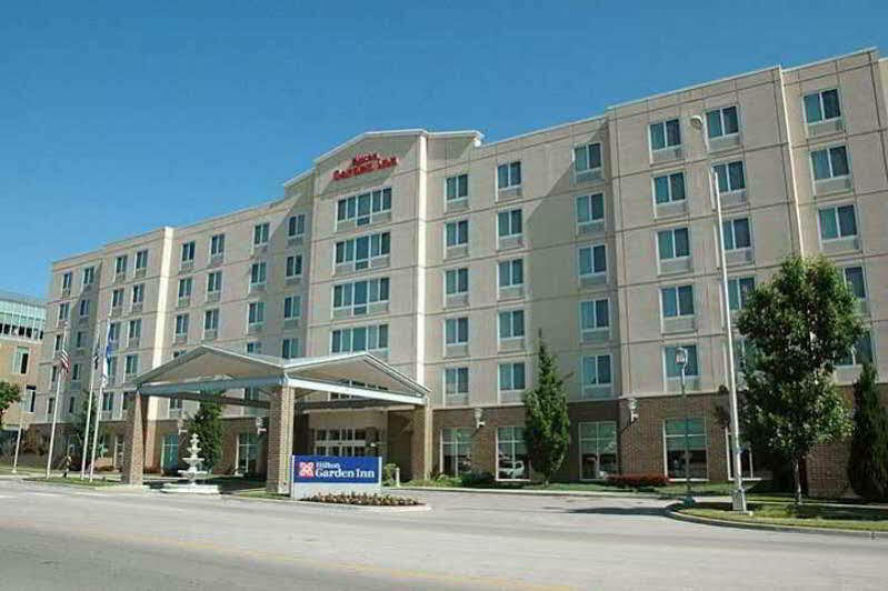 Hilton Garden Inn Kansas City/Kansas Экстерьер фото